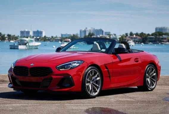 BMW Z4 sDrive30i (Automat, 3.0 L, 2 seter)