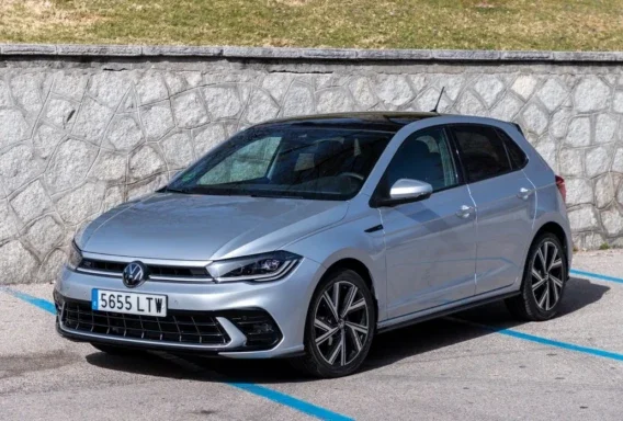 Volkswagen Polo (Automat, 1.2 L, 5 seter)